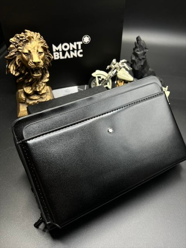 کیف دستی مونت بلان مدل مدارکی طرح چرم مشکی ساده جلو جاکارتی خور وارداتی مستر